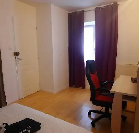 Maison Partagee 2 Chambres 4 Couchages * Saint-Sauvant (Vienne)