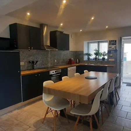 Ubytování v soukromí Maison Partagee 2 Chambres 4 Couchages *